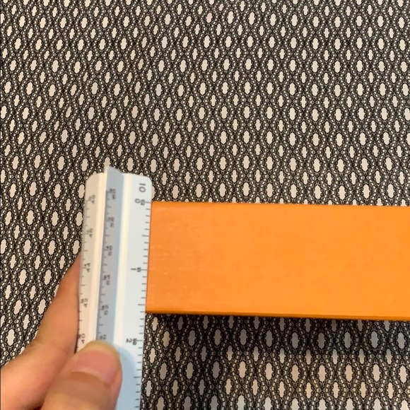 Louis Vuitton empty box - Picture 5 of 5